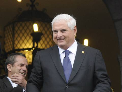 Expresidente panameño Ricardo Martinelli es arrestado en EE.UU.