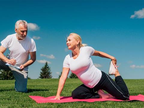Cuánto ejercicio se debe hacer para regular la glucosa en la sangre a los 50 años