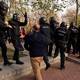 Disturbios en Madrid durante mitin dejan 35 heridos y 4 detenidos