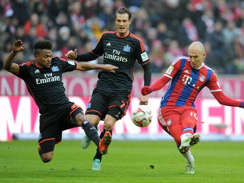 Recital del Bayern con dobletes de Müller, Robben y Götze