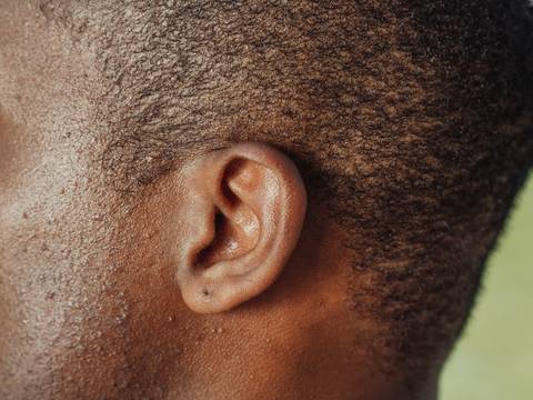Cinco cosas que debes evitar si tienes tinnitus