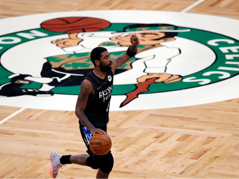 La dupla Durant-Irving en los Nets causa furor en la NBA, tras segunda victoria