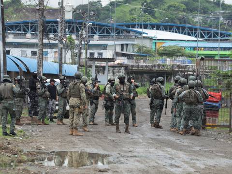 Juez constitucional ordena investigar supuestas torturas en cárceles bajo intervención militar en Ecuador