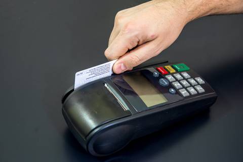Cinco consejos para evitar que clonen tu tarjeta de crédito o débito