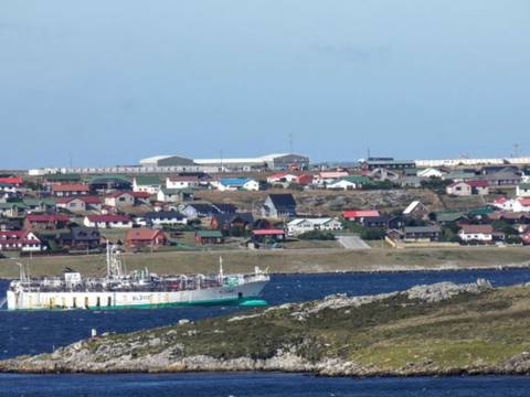 Argentina ordena embargo contra petroleras extranjeras que operan en Malvinas