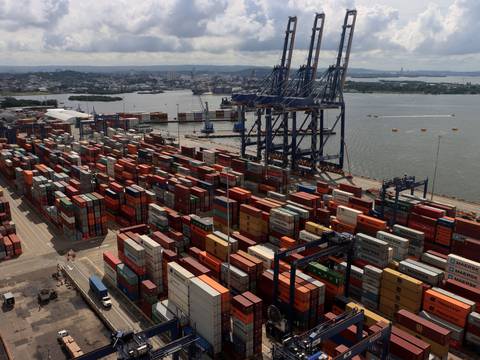 Las exportaciones de América Latina crecerán un 25 % en 2021, estima la Cepal