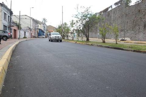 Concluye rehabilitación de vías en cinco sectores de Quito 