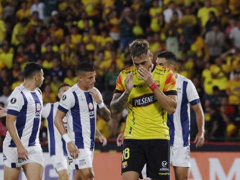 ‘DT Diego López creyó que estaba cerrado el partido y Talleres se llevó un punto de oro ante Barcelona SC’, dice la prensa de Argentina por el empate por Copa Libertadores