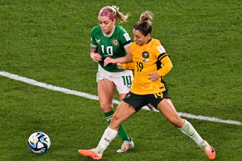 New Zealand and Australia kick off the Women's World Cup with a win  Football |  game