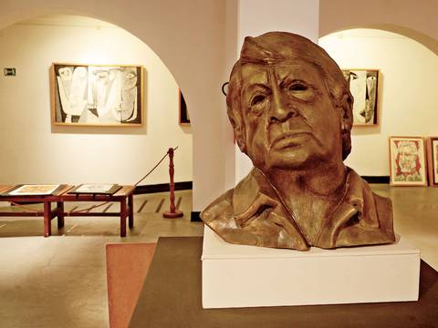 Una exposición recoge trabajos inéditos de Oswaldo Guayasamín