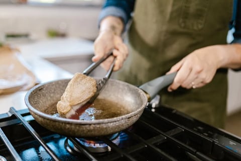 Manteca de cerdo o aceite: ¿Cuál es más sano para cocinar según la OMS?