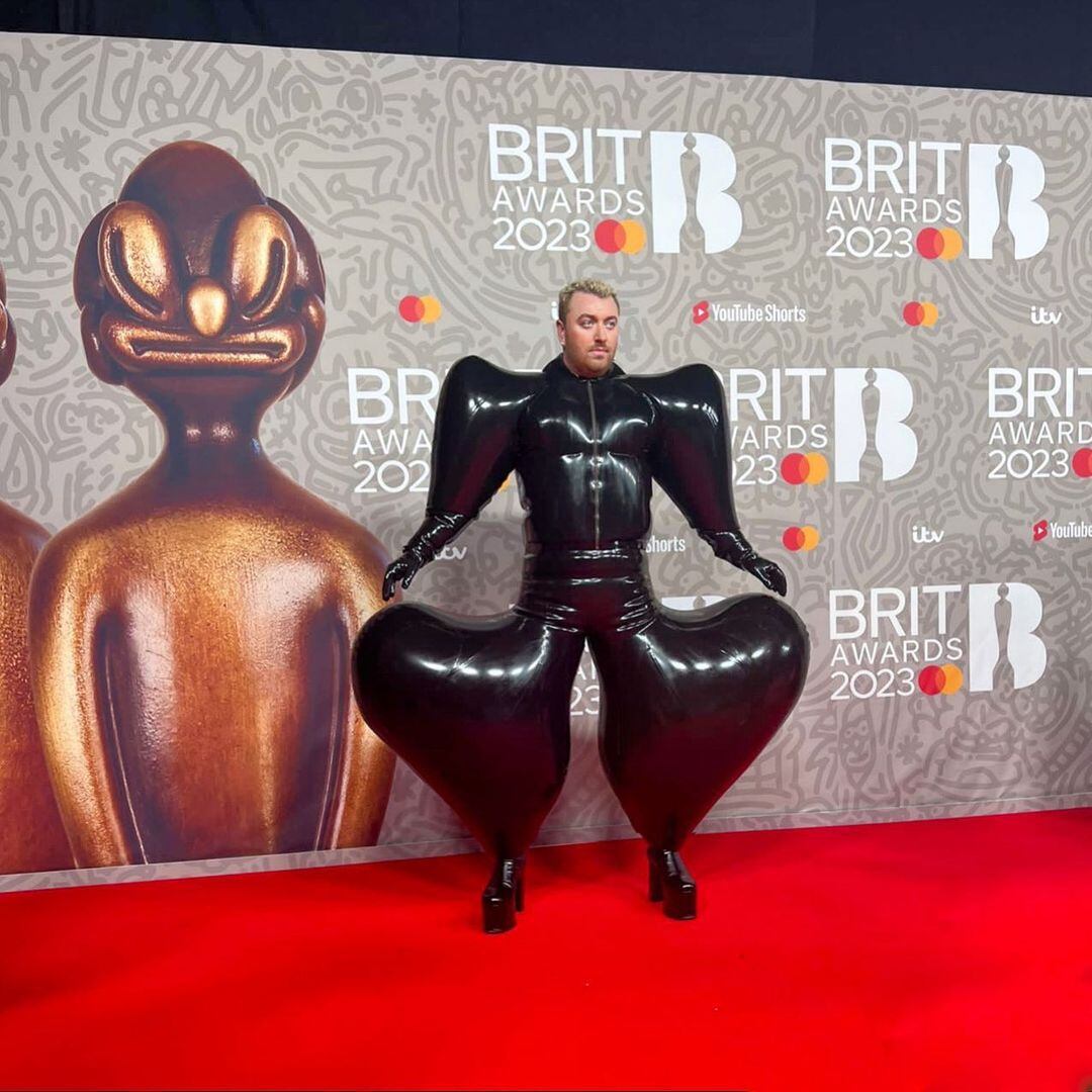 El traje inflable de Sam Smith se roba la atención en los Brit Awards 2023 | Gente | Entretenimiento | El Universo El traje inflable de Sam Smith se roba la atención en los Brit Awards 2023 | Gente | Entretenimiento | El Universo