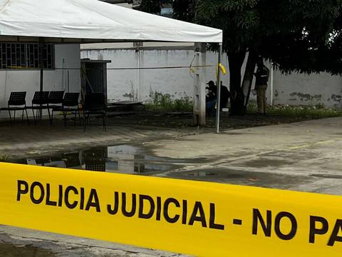 Atentado en unidad judicial de Portoviejo: detonación de granada dejó varios heridos, entre ellos una niña