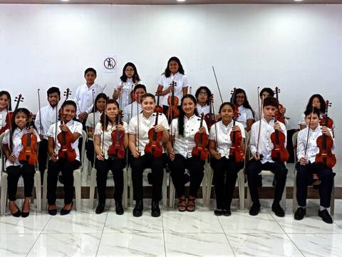 La primera Orquesta de Cámara de Durán busca ayuda de personas y empresas