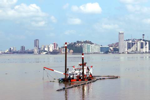 Islote El Palmar no desaparecerá con el dragado del río Guayas: hasta ahora se ha removido 1′083.000 m³ de sedimentos, según la Prefectura 