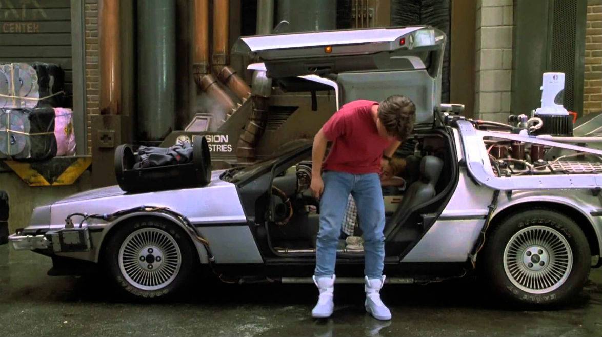 Marty McFly se probó los zapatos de Volver Futuro | Cine | Entretenimiento | El Universo