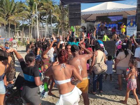 Carnaval trajo cierto alivio a la economía del sector turístico de Esmeraldas
