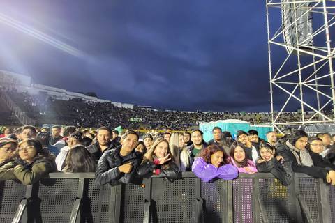 Seguidores de Maná viajaron desde varios puntos de Ecuador por su concierto en Quito
