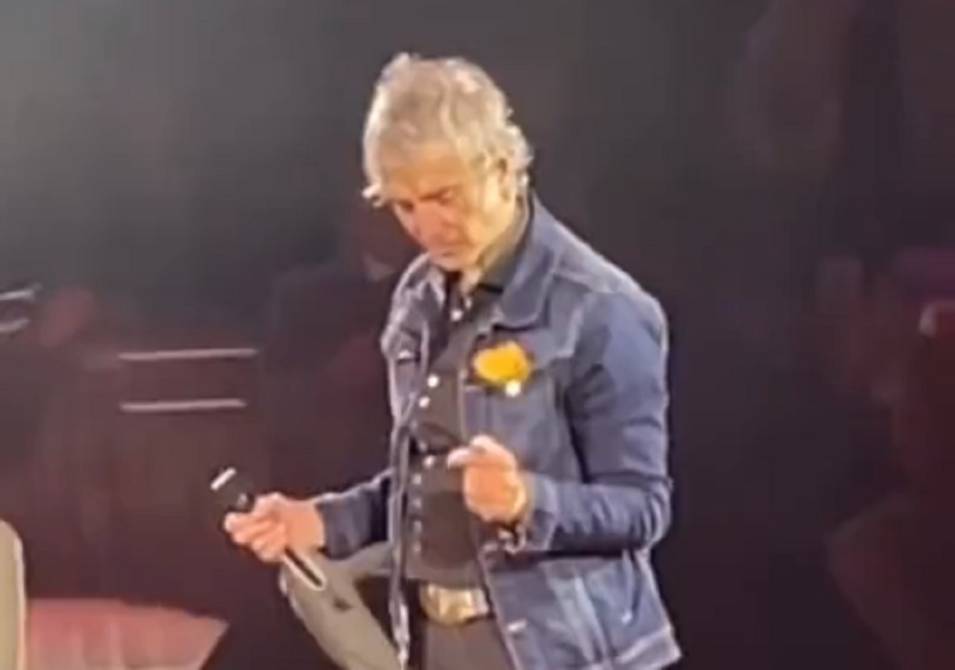 El video de Alejandro Fernández en estado de ebriedad durante un concierto: se deja ver al cantante con movimientos erráticos y tambaleándose mientras canta |  Gente |  Entretenimiento