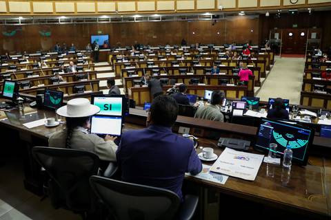 Asamblea Nacional aprobó reforma para insistir en vetos presidenciales con 70 votos