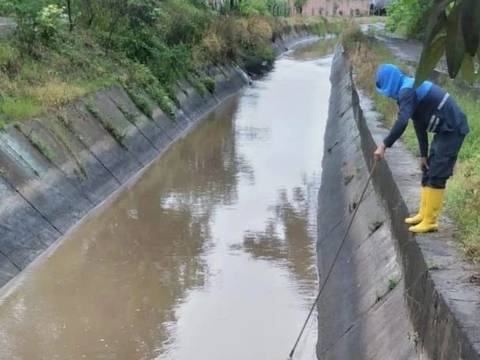 Lluvias provocan la suspensión del servicio de agua potable en Portoviejo 