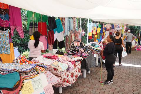 Plazoleta gastronómica del malecón del Salado se reactiva con feria ciudadana