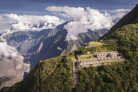 Cómo es Choquequirao, el “otro Machu Picchu” de Perú, y por qué no es tan conocido ni visitado