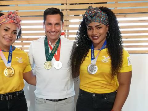 ‘Gratitud infinita’ con las medallistas olímpicas Neisi Dajomes y Tamara Salazar, asegura Jefferson Pérez
