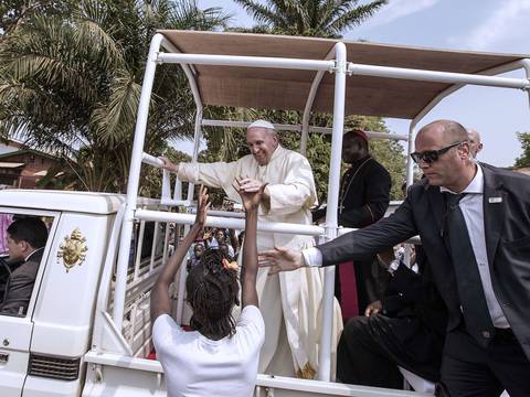 Papa Francisco llamó a resistir ‘al miedo al otro’ en último periplo por África