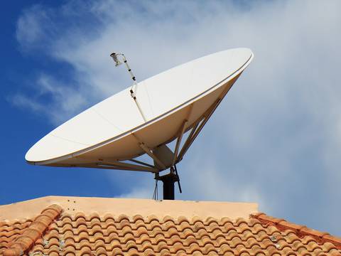 Cuáles son los otros servicios de internet satelital que funcionan en Ecuador