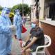 En Guayaquil, brigadas médicas visitan casas para aplicar pruebas rápidas de coronavirus