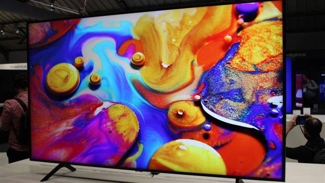 Doctor Tecno Gadgets: TV Samsung Q60R de 75 pulgadas, un gigante del hogar  