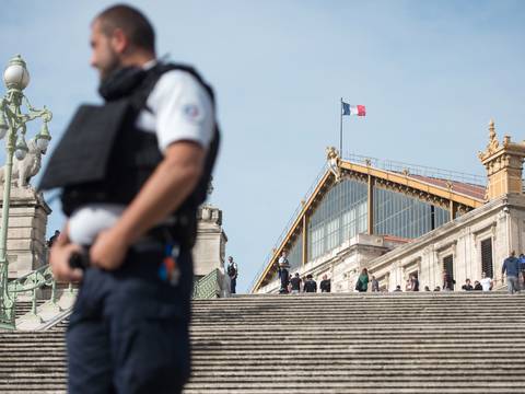 Un hombre mató con cuchillo a dos mujeres en la ciudad francesa de Marsella