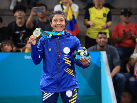 ¡La ‘Tigra’ de oro de Ecuador! Lucía Yépez se lució en la lucha libre para subir a lo más alto del podio de los Juegos Panamericanos de Santiago 2023