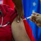 Oposición venezolana exige acelerar la  vacunación contra el COVID-19