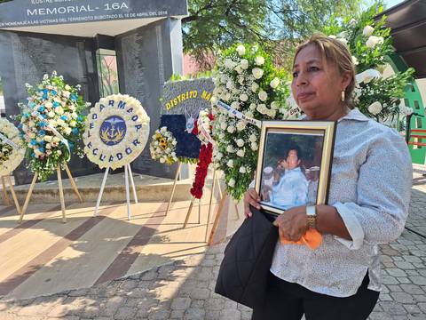 ‘El día que enterraron a mi hijo se murió una parte de mí', familiares de fallecidos en el terremoto del  2016 recuerdan a las víctimas  
