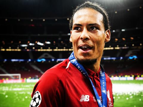 Van Dijk es elegido el mejor jugador de la UEFA