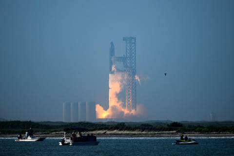 Por qué explotó la nave espacial de SpaceX, y por qué la empresa la considera como una misión exitosa