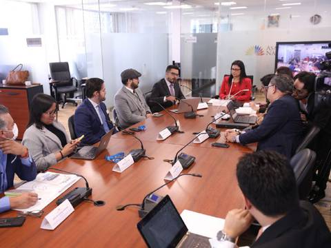 Comisión de Enmiendas Constitucionales conoció detalles del proyecto de reforma parcial al artículo 158 de la Constitución