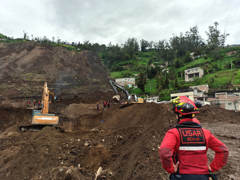 207 bonos de contingencia se han entregado a afectados por deslizamiento en Alausí 