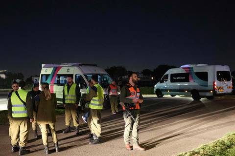 Israel excarcela a 30 mujeres y niños palestinos tras liberación de 16 rehenes por parte del grupo islamista Hamás