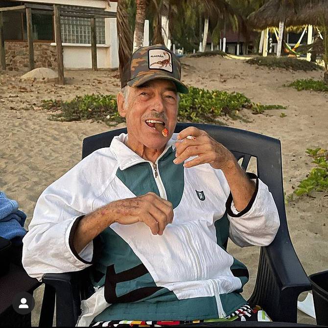 Piénsenlo, porque a los 82 años me acaba de dar cirrosis hepática”: este es el mensaje que Andrés García deja a los jóvenes antes de su muerte en el que no recomienda las bebidas alcohólicas ZUEMZ6XKN5CZNNHRYN3EBFL2NQ