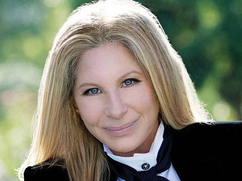 Barbra Streisand acompañada de Antonio Banderas y otros artistas en su nuevo disco