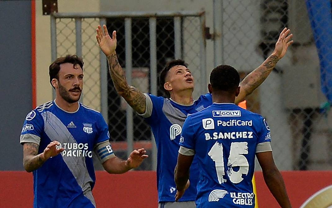 [En Vivo] Emelec derrota 2-1 a Macará en Ambato por la Copa Sudamericana 2021 |  Football |  Deport