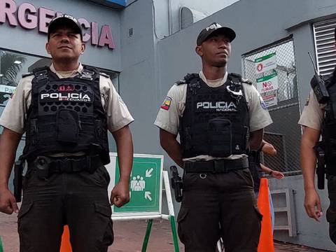 Código Plata se activó en clínica de Guayaquil tras segundo ataque a jefe de seguridad de un puerto del sur  