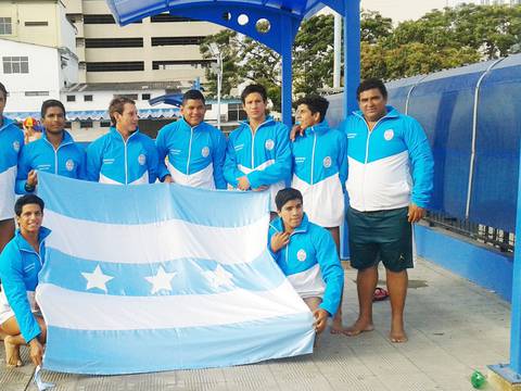 Selección de Polo Acuático debutó en Sudamericano