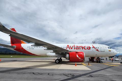 Avianca suspenderá sus vuelos directos desde Guayaquil hacia Medellín y Cartagena