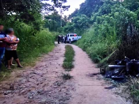 Hombre fue hallado incinerado junto a su motocicleta en Arenillas, cantón de El Oro 