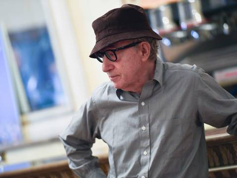 Woody Allen dice que algunos lo recordarán como un pedófilo y culpa a Mia Farrow de armar todo para que lo acusen de abusar de una de sus hijas