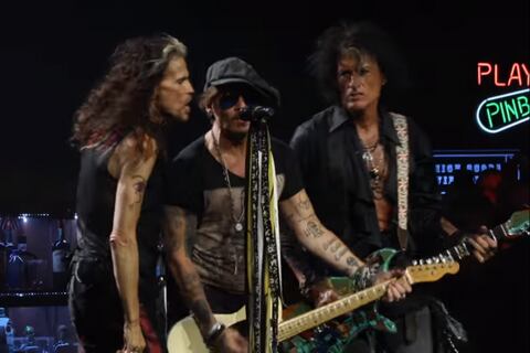 Johnny Depp toca con Aerosmith en el 50 aniversario de la banda